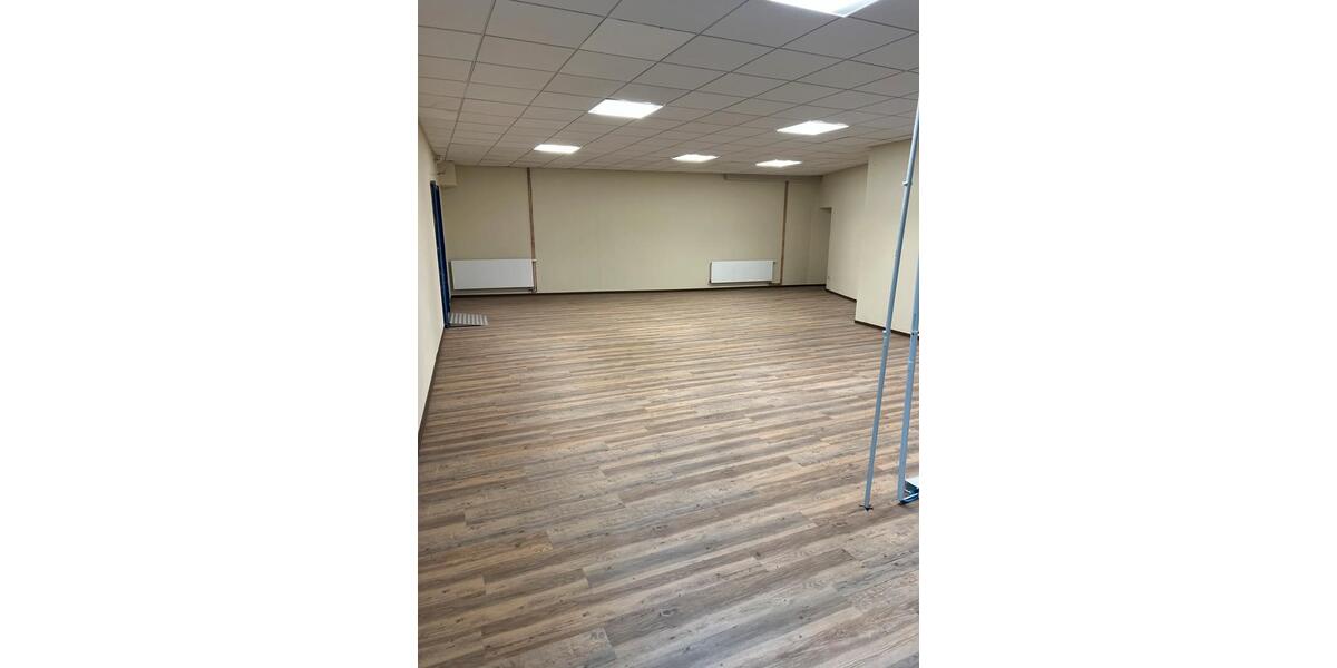 Gewerbeobjekt Esens - 1.920&euro; | Angebot:26226305