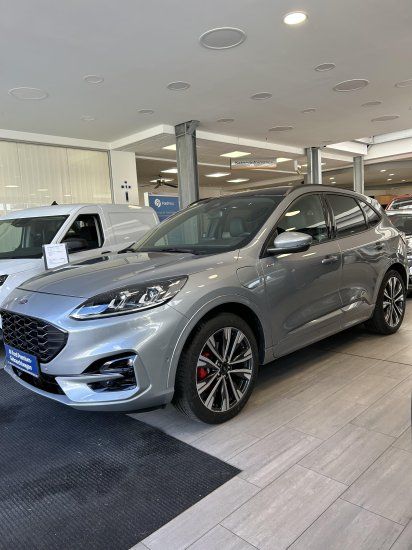 Ford Kuga 68.400 km 23.950 &euro; Nabburg 92507