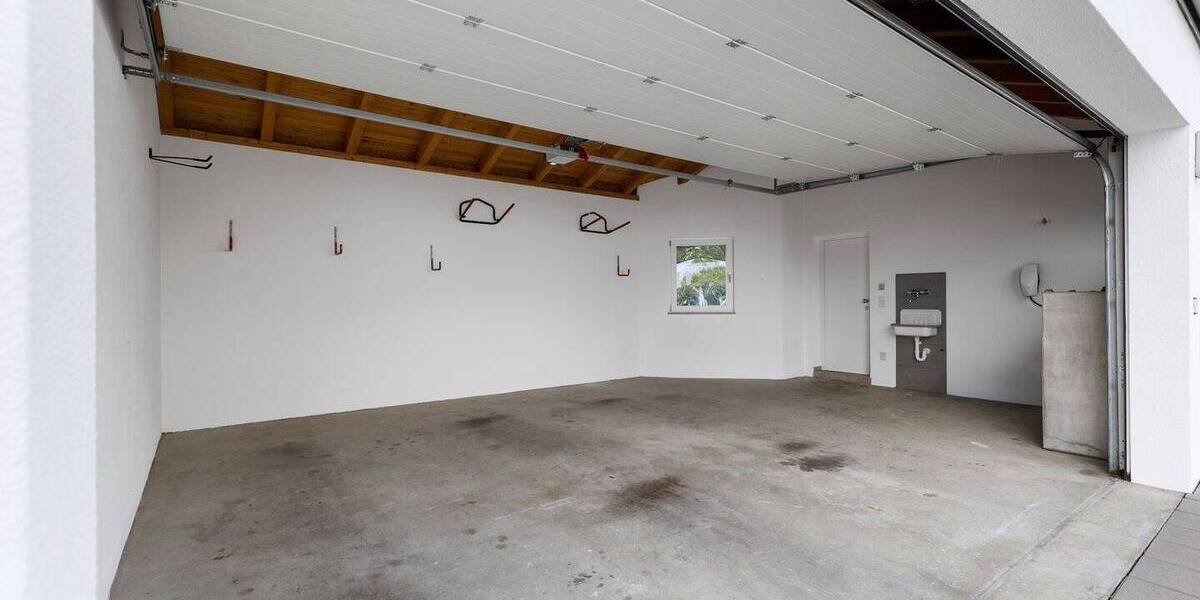 Einfamilienhaus Kösching - 5 Zimmer, 222 m&sup2;, 1.798.800&euro; | Angebot:23624133