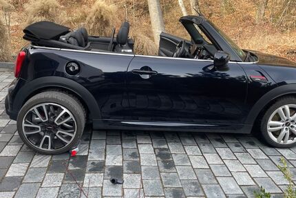 Mini John Cooper Works Cabrio 47.500 km 32.900 &euro; Tutzing 82327