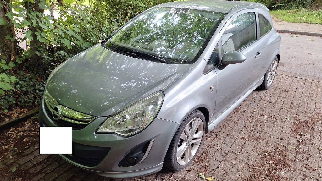 Opel Corsa 129.000 km 4.500 &euro; Essen 45239