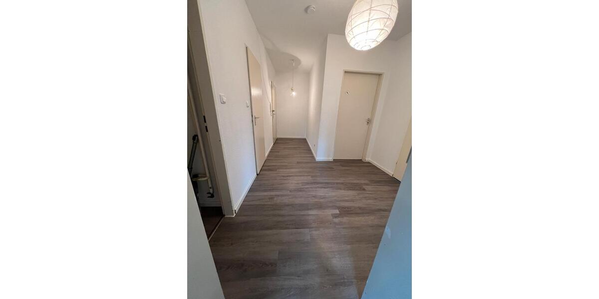 Erdgeschoßwohnung Laatzen - 3 Zimmer, 74 m&sup2;, 170.000&euro; | Angebot:26844297