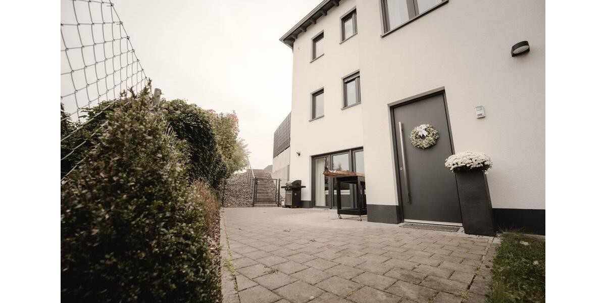 Erdgeschoßwohnung Schönenberg-Kübelberg Kübelberg - 3 Zimmer, 90 m&sup2;, 299.000&euro; | Angebot:25404829