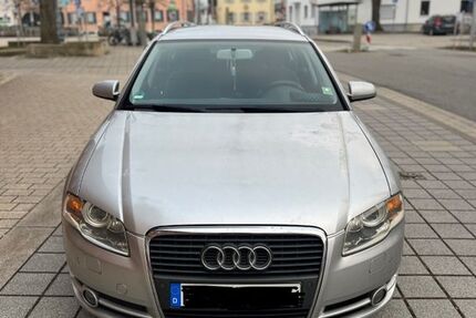 Audi A4 256.000 km 2.000 &euro; Spöck 76297