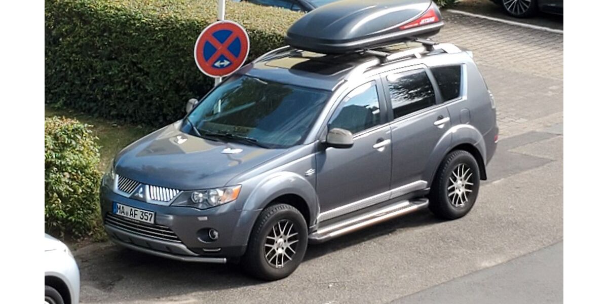 Mitsubishi Outlander 247.500 km 4.950 &euro; Mannheim 68305