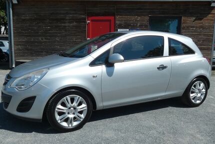 Opel Corsa 125.927 km 4.750 &euro; Rüsselsheim 65428
