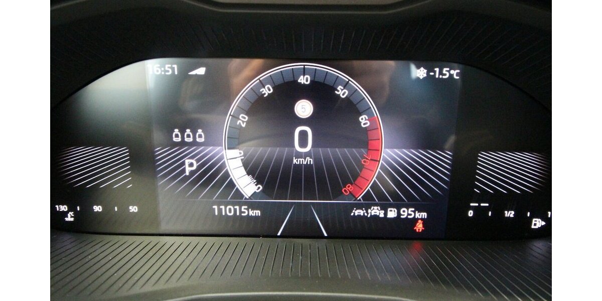 Skoda Kamiq TSI OPF 7-DSG Selection LED+KAMERA+ACC 11.016 km 21.900 &euro; Hagenow 19230