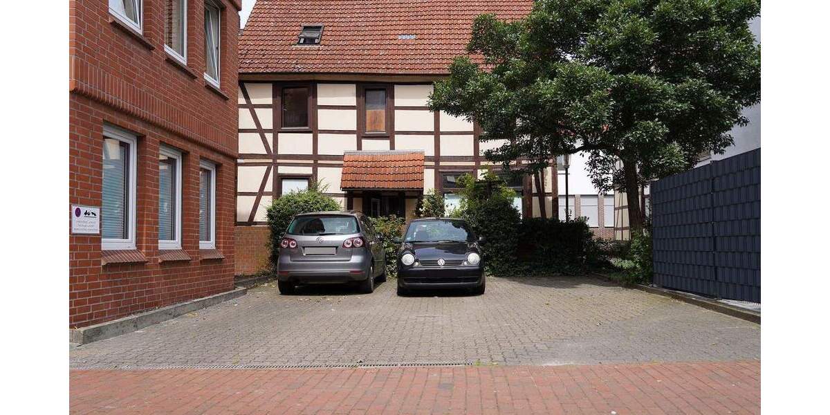 Gewerbeobjekt Burgdorf - 9 Zimmer, 140 m&sup2;, 259.000&euro; | Angebot:23287341