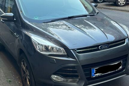 Ford Kuga 115.400 km 11.500 &euro; Frankfurt am Main 60596