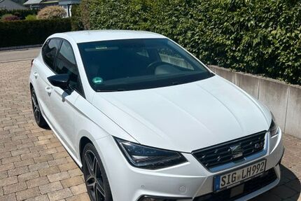 Seat Ibiza 99.000 km 13.500 &euro; Neufra 72419