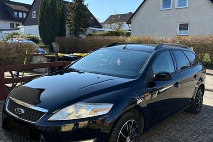 Ford Mondeo 218.000 km 2.900 &euro; Bad Arolsen 34454