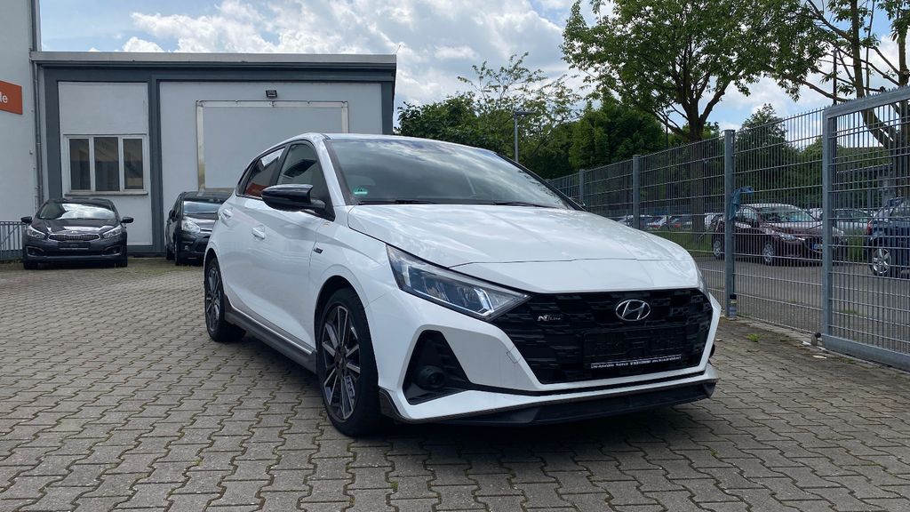 Hyundai i20 27.000 km 17.990 &euro; Weinheim 69469