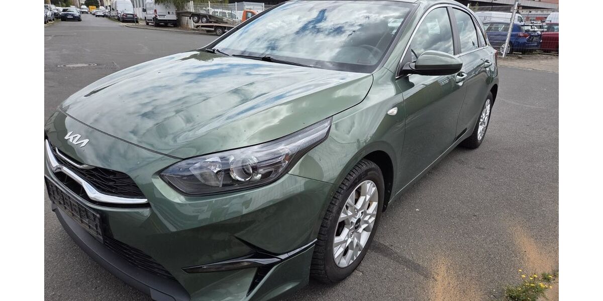 Kia ceed / Ceed 120.000 km 12.700 &euro; Nürnberg 90439