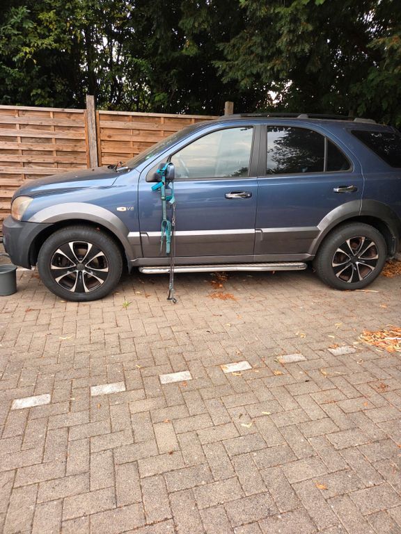 Kia Sorento 132.000 km 4.500 € Bad Iburg 49186