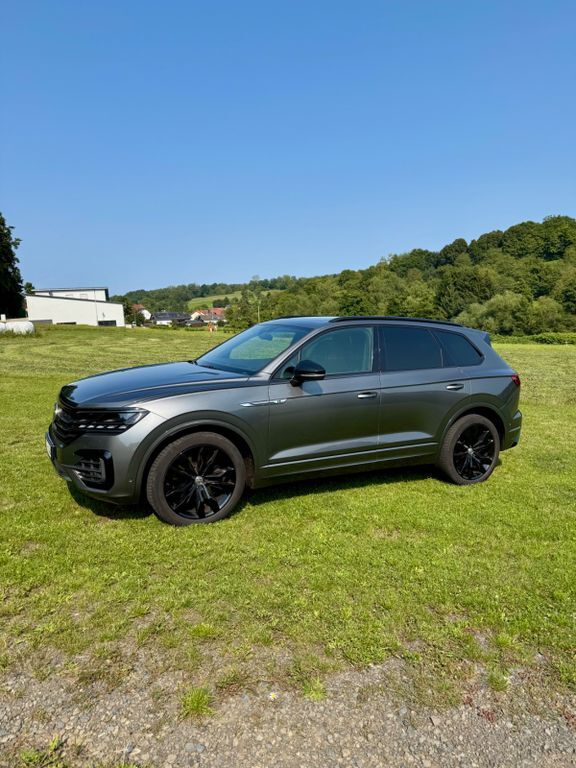 VW Touareg 150.000 km 35.500 € Ortenberg 63683