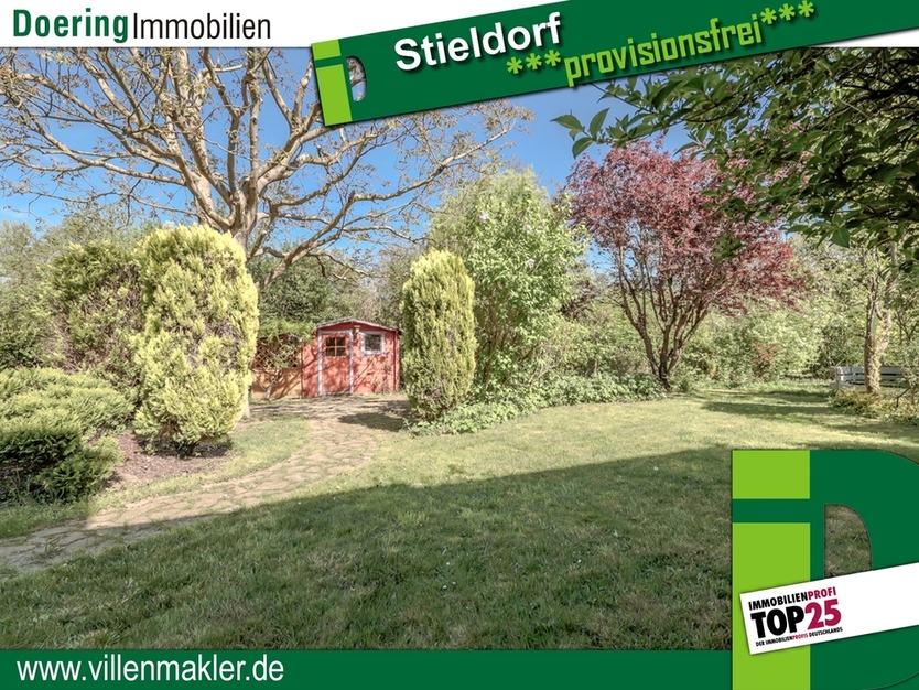 Gemütliche Dachgeschosswohnung 126 m² Wohnfläche + 20 m² Zusatzfläche + XXL Garten *provisionsfrei für Käufer* 5 zimmer