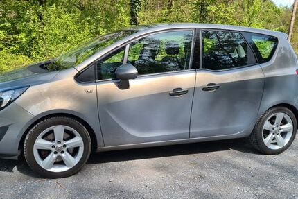 Opel Meriva 104.000 km 4.950 &euro; Bad Lippspringe 33175