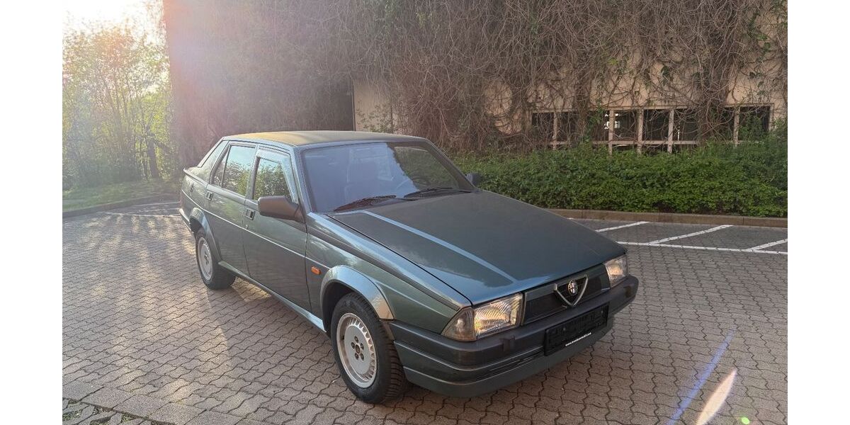 Alfa Romeo 75 87.500 km 19.870 &euro; Göttingen 37081