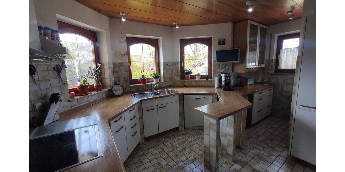 Mehrfamilienhaus, Wohnhaus Kirchheim unter Teck Kirchheim - 1 Zimmer, 330 m&sup2;, 1.150.000&euro; | Angebot:26170962