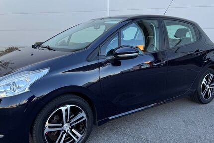 Peugeot 208 56.500 km 5.900 &euro; Rastatt 76437