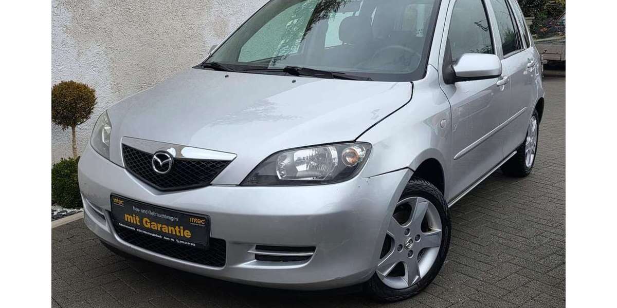 Mazda 2 109.500 km 4.498 &euro; Mönchengladbach 41063