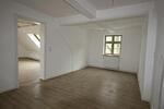 Dachgeschoßwohnung Helmstedt - 2.5 Zimmer, 66 m&sup2;, 478&euro; | Angebot:26688776