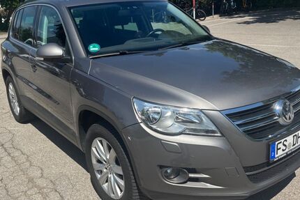 VW Tiguan 223.000 km 5.450 &euro; Haag 85410