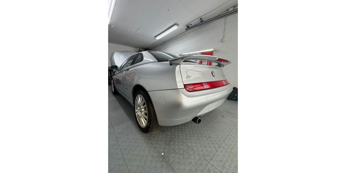 Alfa Romeo GTV 178.606 km 14.999 &euro; Bad Kötzting 93444