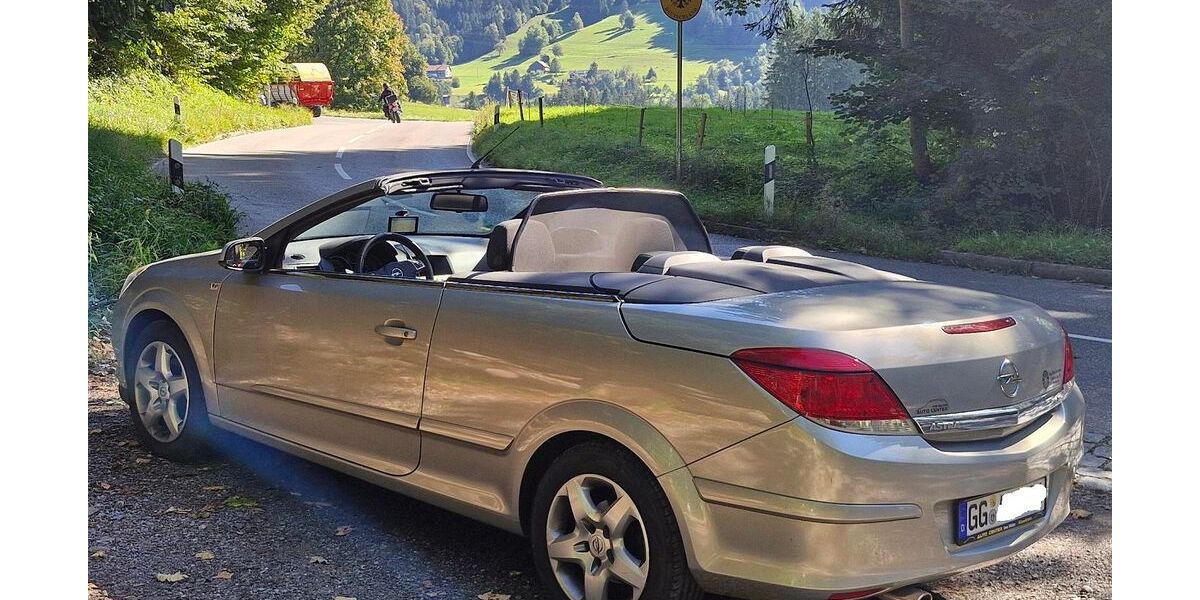 Opel Astra 111.000 km 5.200 € Nauheim 64569