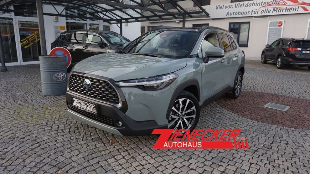 Toyota Corolla Cross 15.794 km 33.890 € Lagerlechfeld 86836
