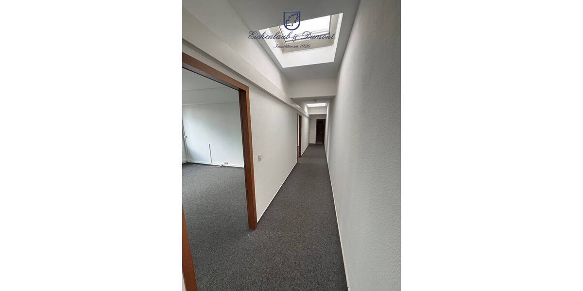 Gewerbeobjekt Saarlouis / Roden Roden - 6 Zimmer, 181 m&sup2;, 1.350&euro; | Angebot:26334329