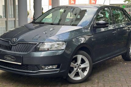 Skoda Rapid 122.000 km 8.999 &euro; Darmstadt 64293