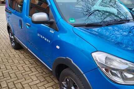 Dacia Dokker 121.000 km 7.800 &euro; Oberhausen 46049