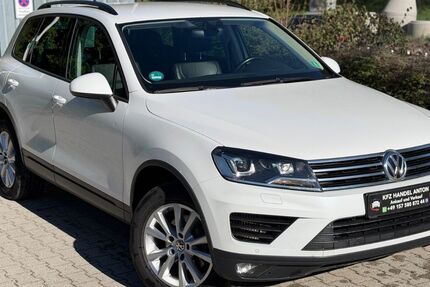 VW Touareg 266.000 km 14.222 &euro; Holzkirchen nähe München 83607
