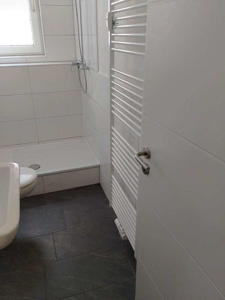 Wohnung zum Mieten in Duisburg 282 € 48.76 m²