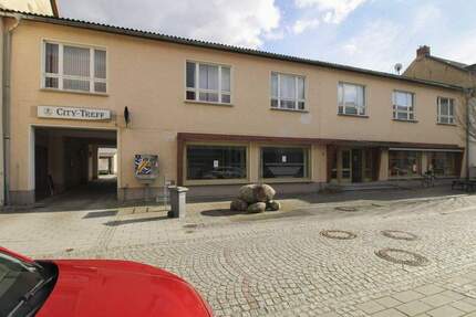 Vielseitige Gewerbeimmobilie mit Entwicklungspotenzial in zentraler Lage von Klötze Altmark zimmer