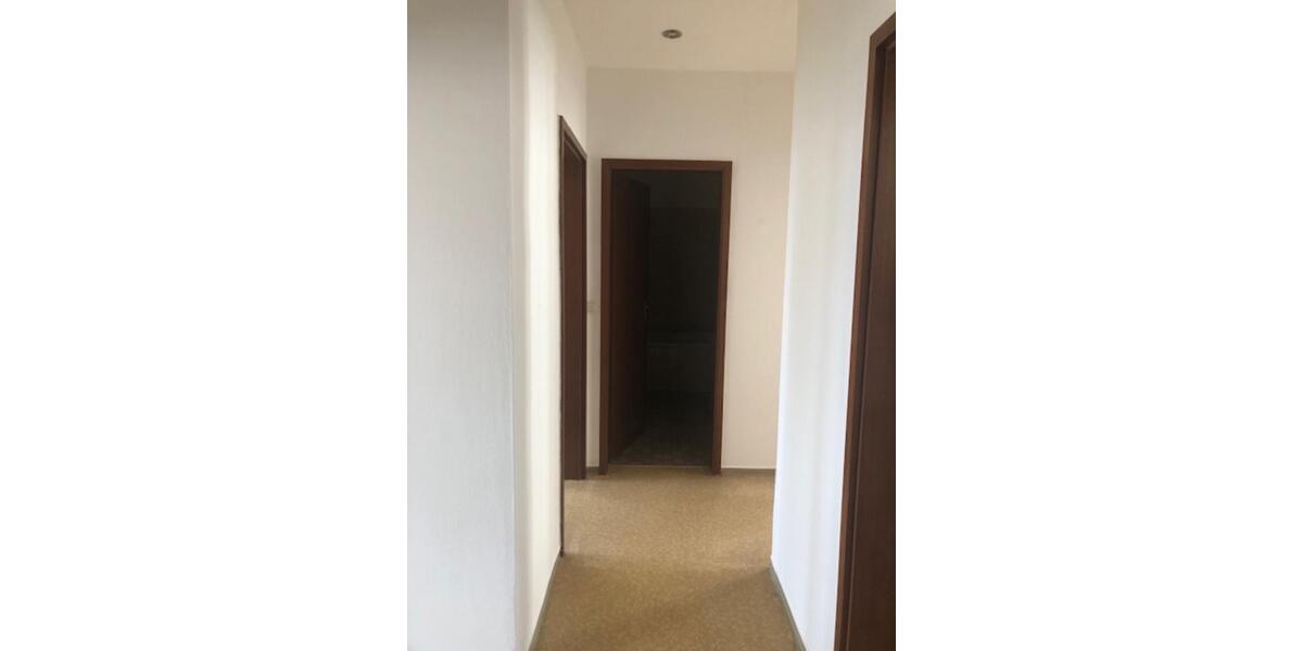 Etagenwohnung Bad Königshofen im Grabfeld - 3 Zimmer, 81 m&sup2;, 550&euro; | Angebot:24626459