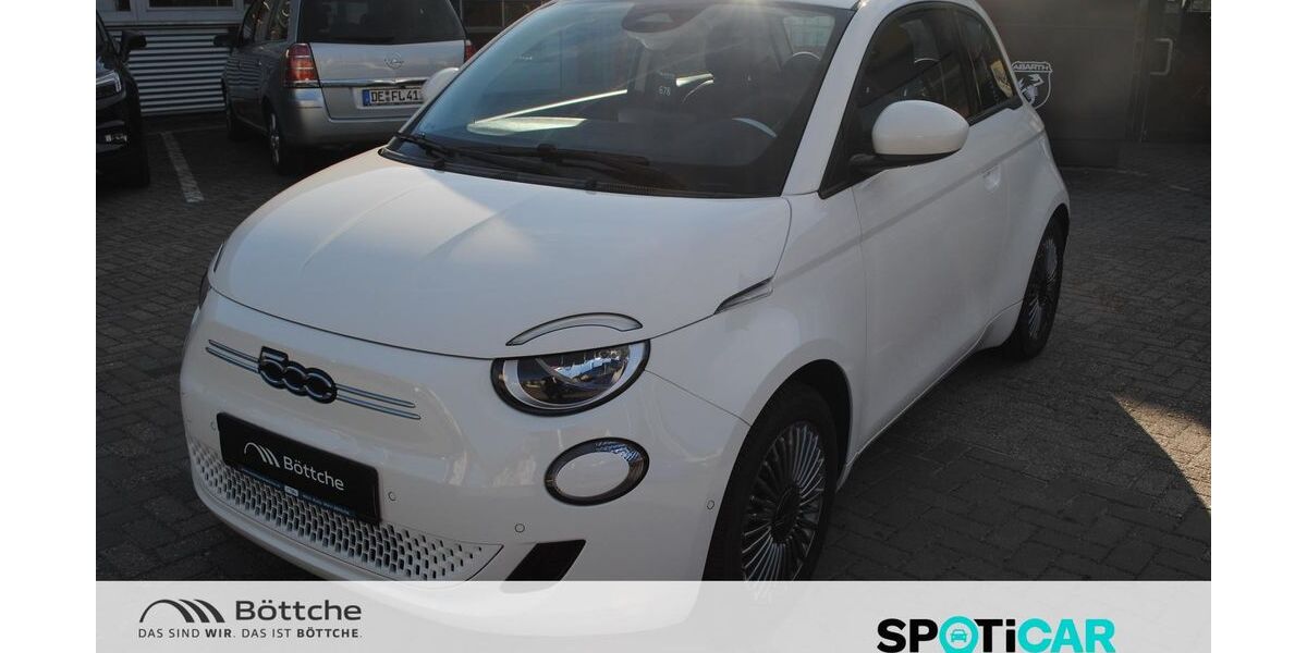 Fiat 500e 11.572 km 18.990 &euro; Dessau-Roßlau 06842