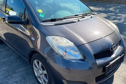 Toyota Yaris 163.000 km 3.900 &euro; Alsbach 64665