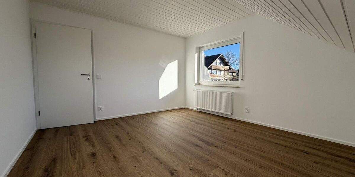 Moderne, sanierte 3 Zimmer Wohnung zum Erstbezug und provisionsfrei 3 zimmer