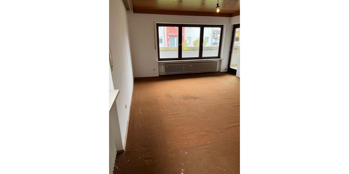 Erdgeschoßwohnung Deggendorf - 4 Zimmer, 96 m&sup2;, 260.000&euro; | Angebot:25760272