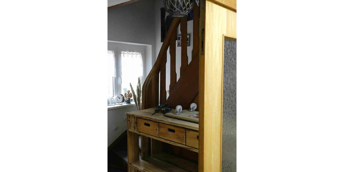 Einfamilienhaus Waldeck - 8 Zimmer, 189 m&sup2;, 980&euro; | Angebot:25349644