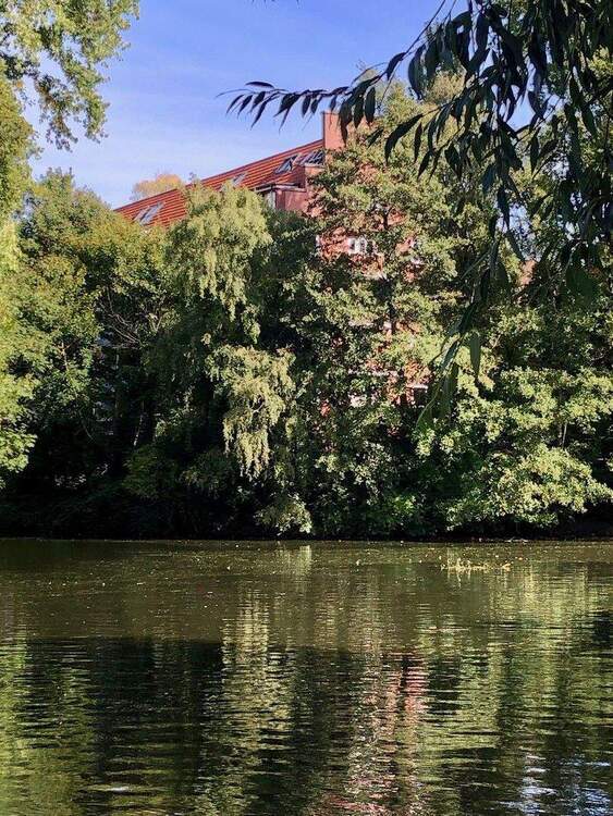 Dachgeschosswohnung direkt am Osterbekkanal 3 Jahre befristet zu vermieten 3 zimmer