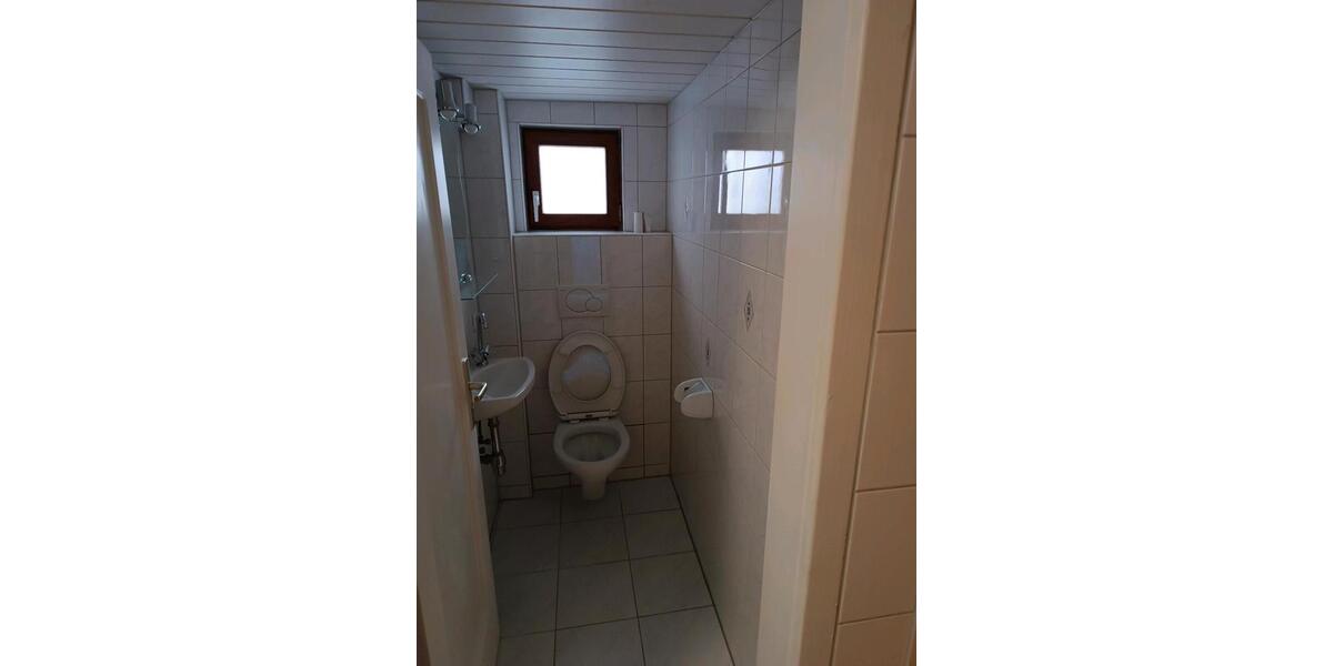 Erdgeschoßwohnung Albstadt Gemarkung Onstmettingen - 2 Zimmer, 65 m&sup2;, 950&euro; | Angebot:26694124