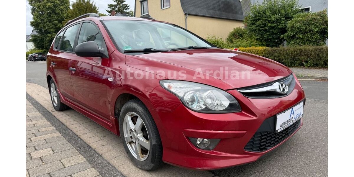 Hyundai i30 181.042 km 2.999 &euro; Kirchberg 55481