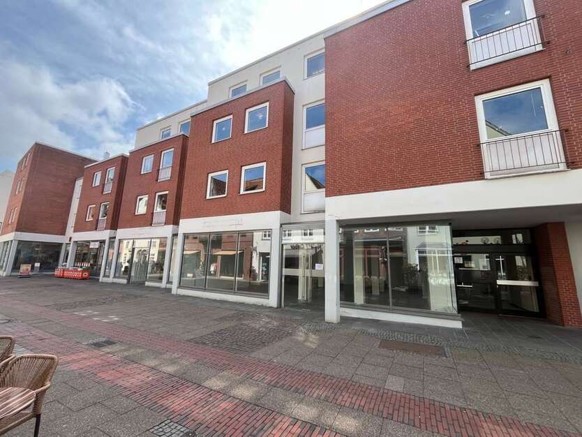 Einzelhandel in Lüneburg 5.250 € 320 m²