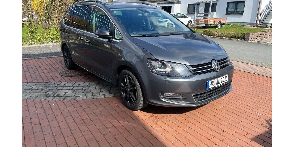 VW Sharan 255.000 km 13.200 &euro; Brakel 33034