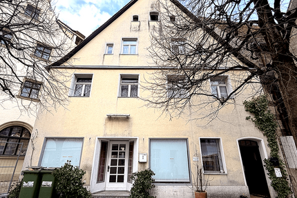 Haus Hersbruck - 8 Zimmer, 200 m&sup2;, 365.000&euro; | Angebot:26143382