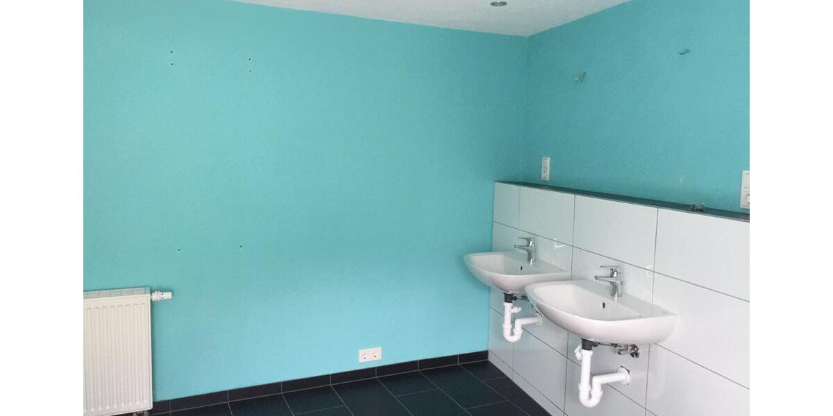 Etagenwohnung Mandelbachtal - 5 Zimmer, 150 m&sup2;, 800&euro; | Angebot:24597930