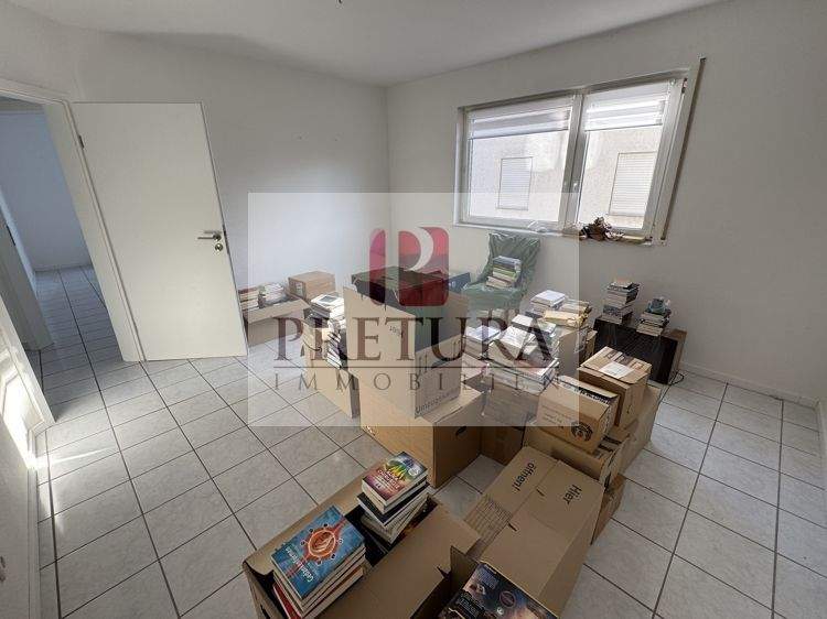 Etagenwohnung Mannheim Neckarau - 3 Zimmer, 84 m&sup2;, 1.200&euro; | Angebot:24789619